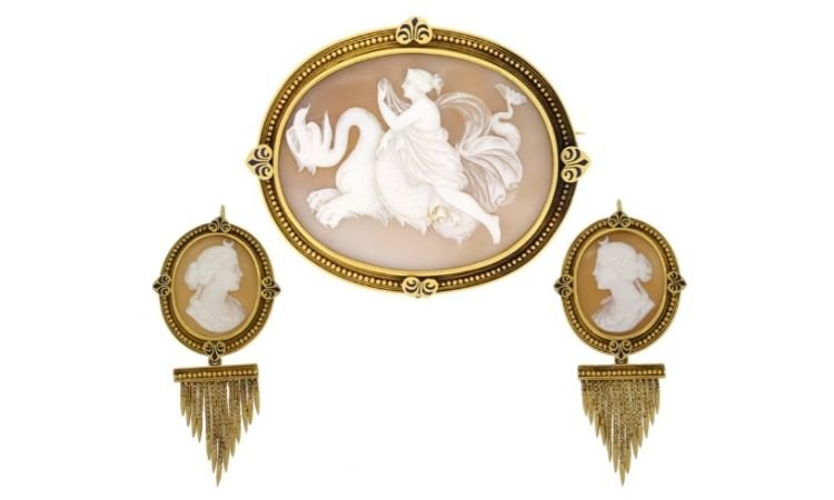 Antique shell cameo brooch and earrings