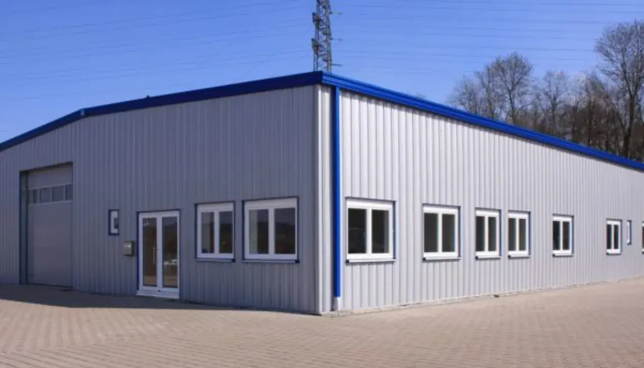 metal workshop building